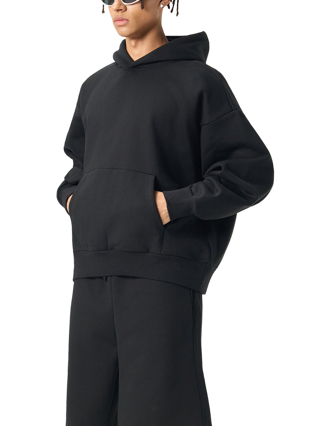 ESSENTIAL LÄED HOODIE